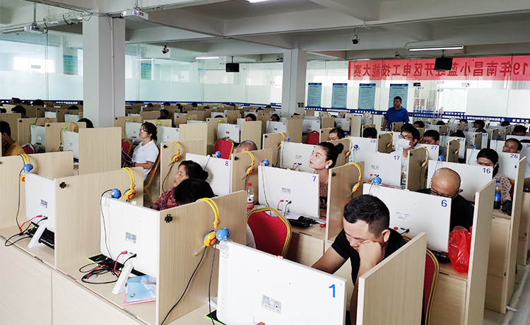 6月30日開展企業(yè)主要負(fù)責(zé)人和安全生產(chǎn)管理人員安全生產(chǎn)培訓(xùn)